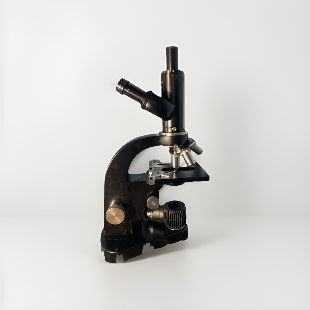 Vintage Leitz Wetzlar Student Microscope w/ 4 Objectives & Brightfield Condensor