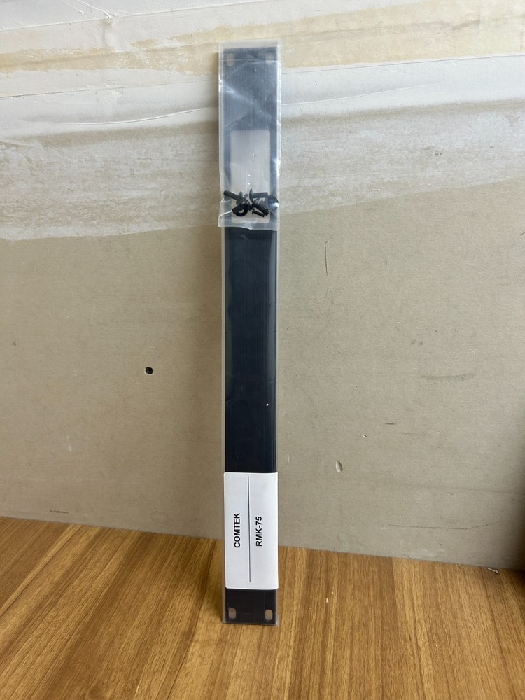 Comtek RMK-75 Rack-Mounting Faceplate for Two BST-75