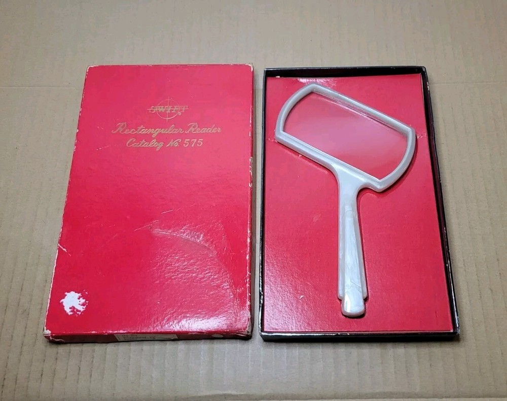 Vintage Swift Rectangular Reader Pearl Handle Magnifying Glass #575 w/ Box