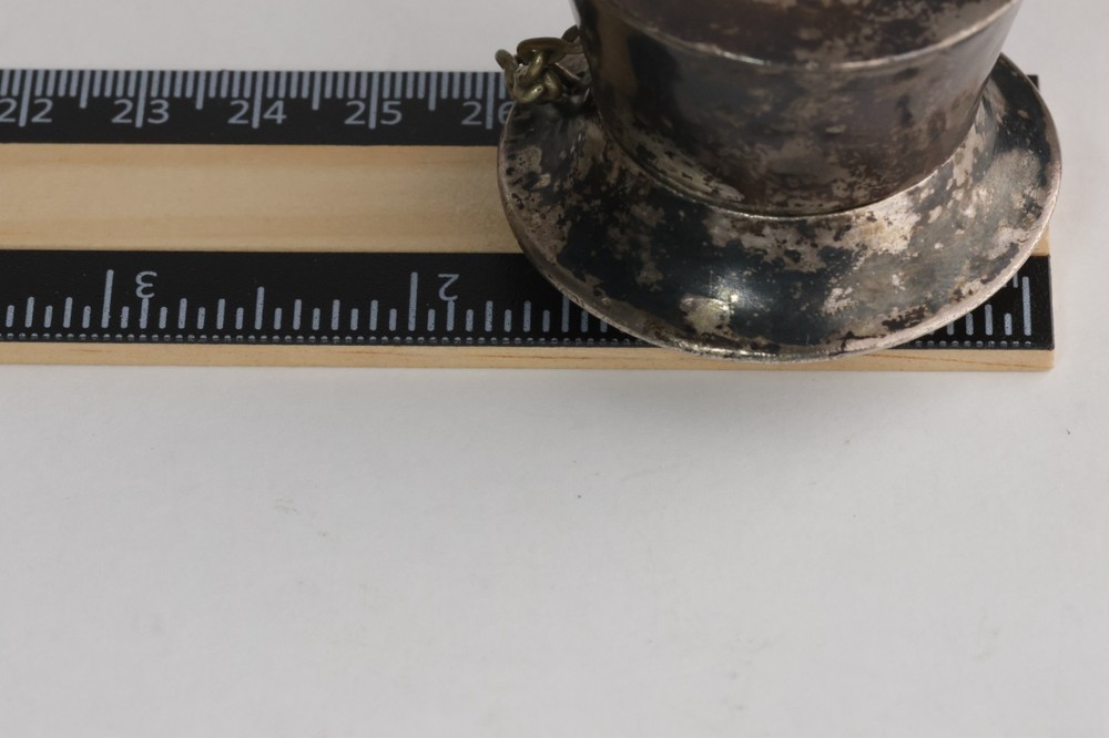 Solid Sterling Silver Plain Vintage Tobacco or pill container