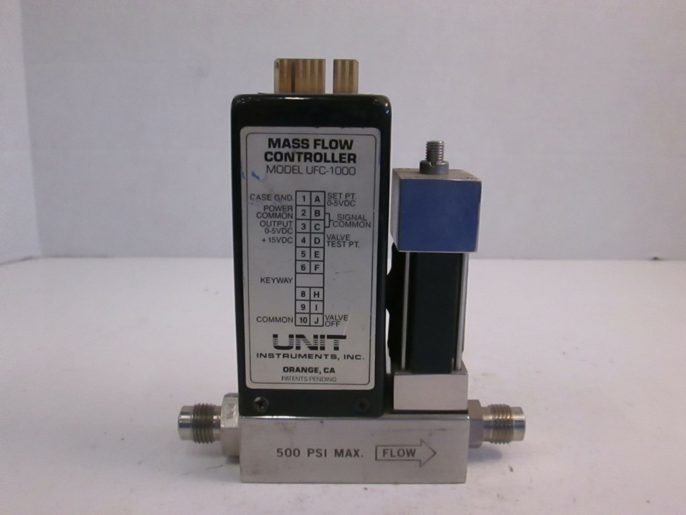 Unit UFC-1000 Mass Flow Controller MFC, O2, 1 SLM