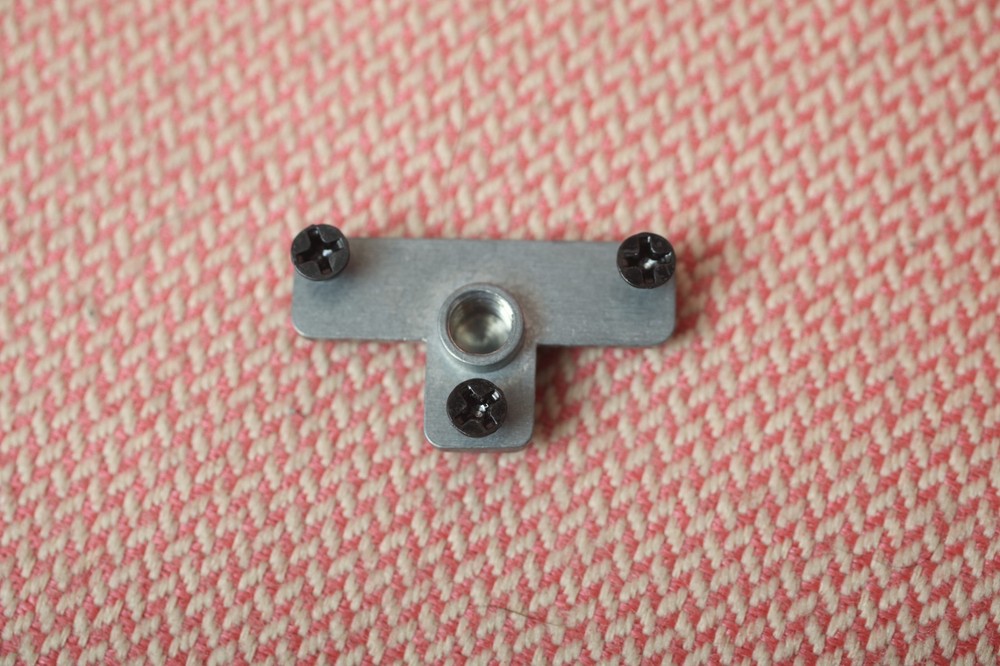 Atomos Shogun Tripod Mount Threads 1/4" - 20 Replacement