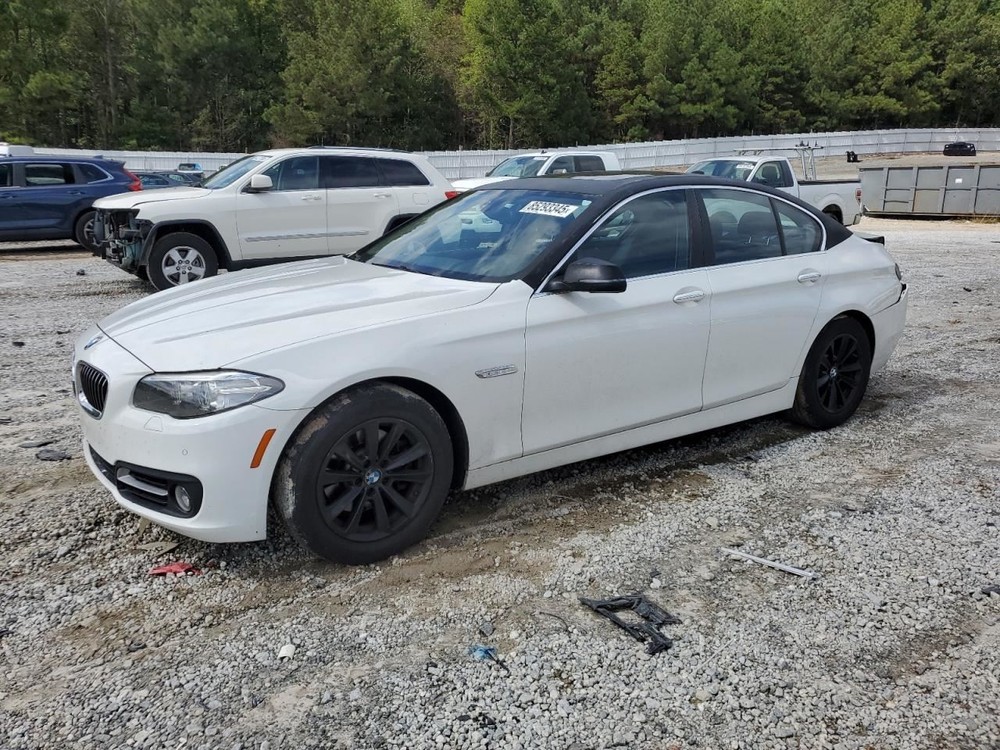 528I      2016 Glove Box 4972146