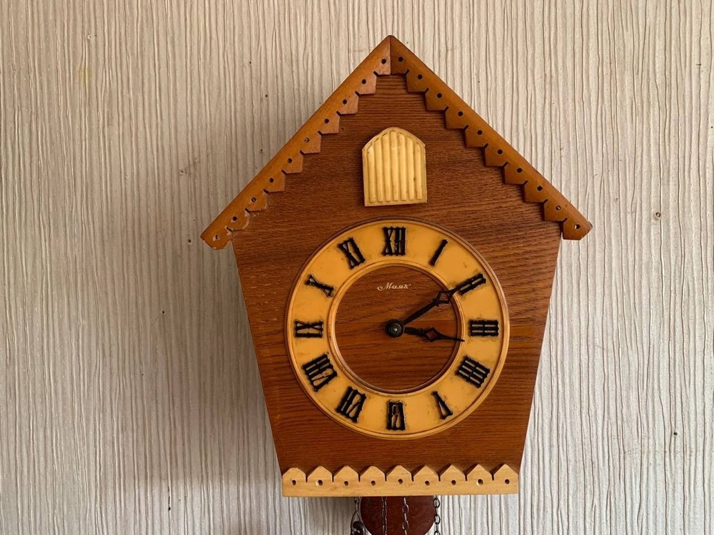 Soviet Vintage Cuckoo clock, USSR clock, Soviet working clock, Working cuckoo