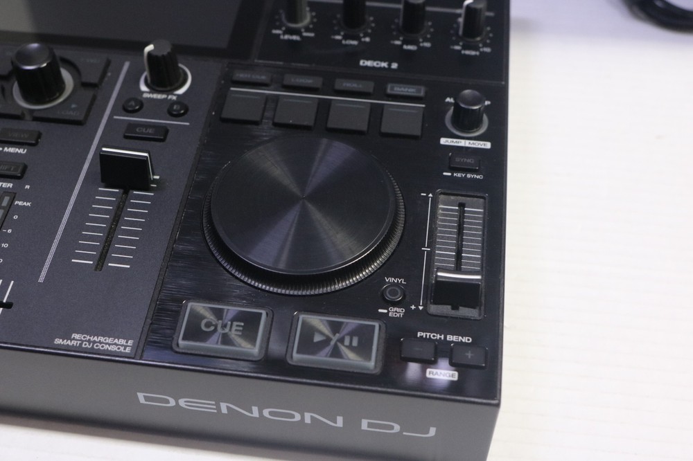 Denon DJ PRIME GO Double Deck Rechargeable Smart DJ Console - 7 inch Touchscreen