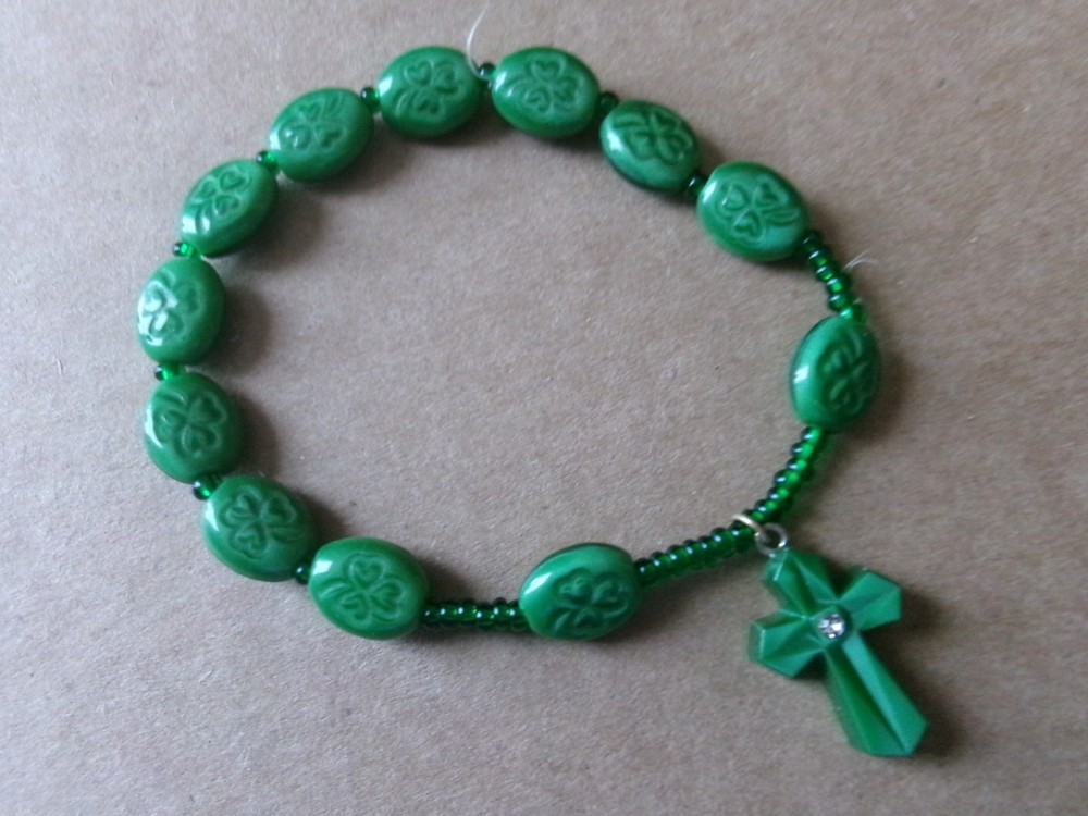 Glass Shamrock Beaded Chaplet