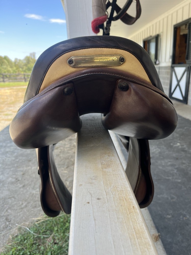 Prestige Eventing Jump Saddle Brown 18”