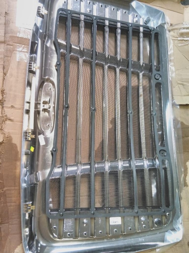 For FREIGHTLINER CASCADIA GRILLE , OH