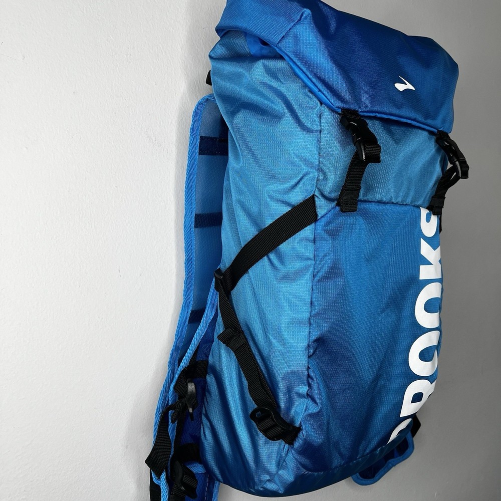 Brooks Unisex Stride Pack Blue Backpack with Adjustable Straps