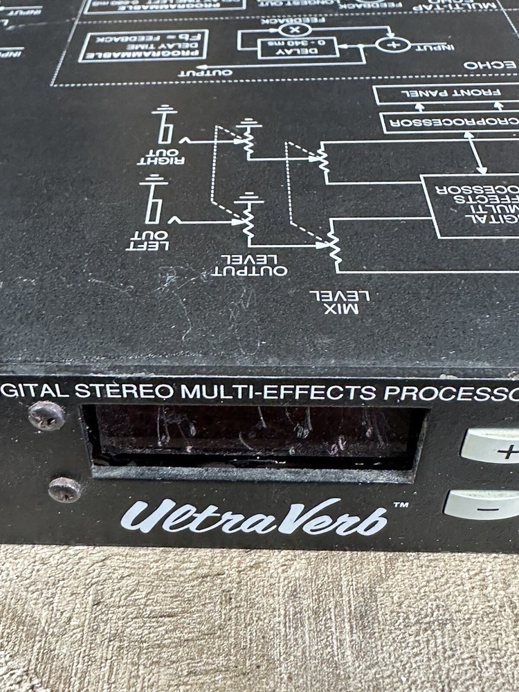 Peavey UltraVerb II 2 digital multi-effects processor AS IS UNTESTED For Parts