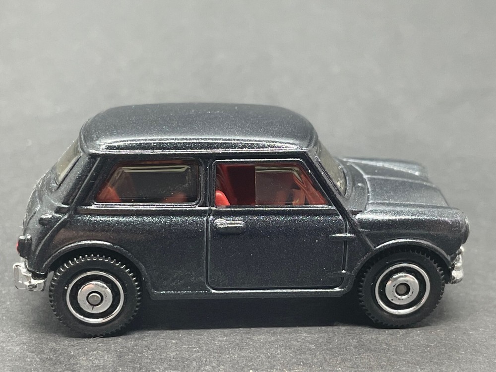 MATCHBOX 1964 AUSTIN MINI COOPER