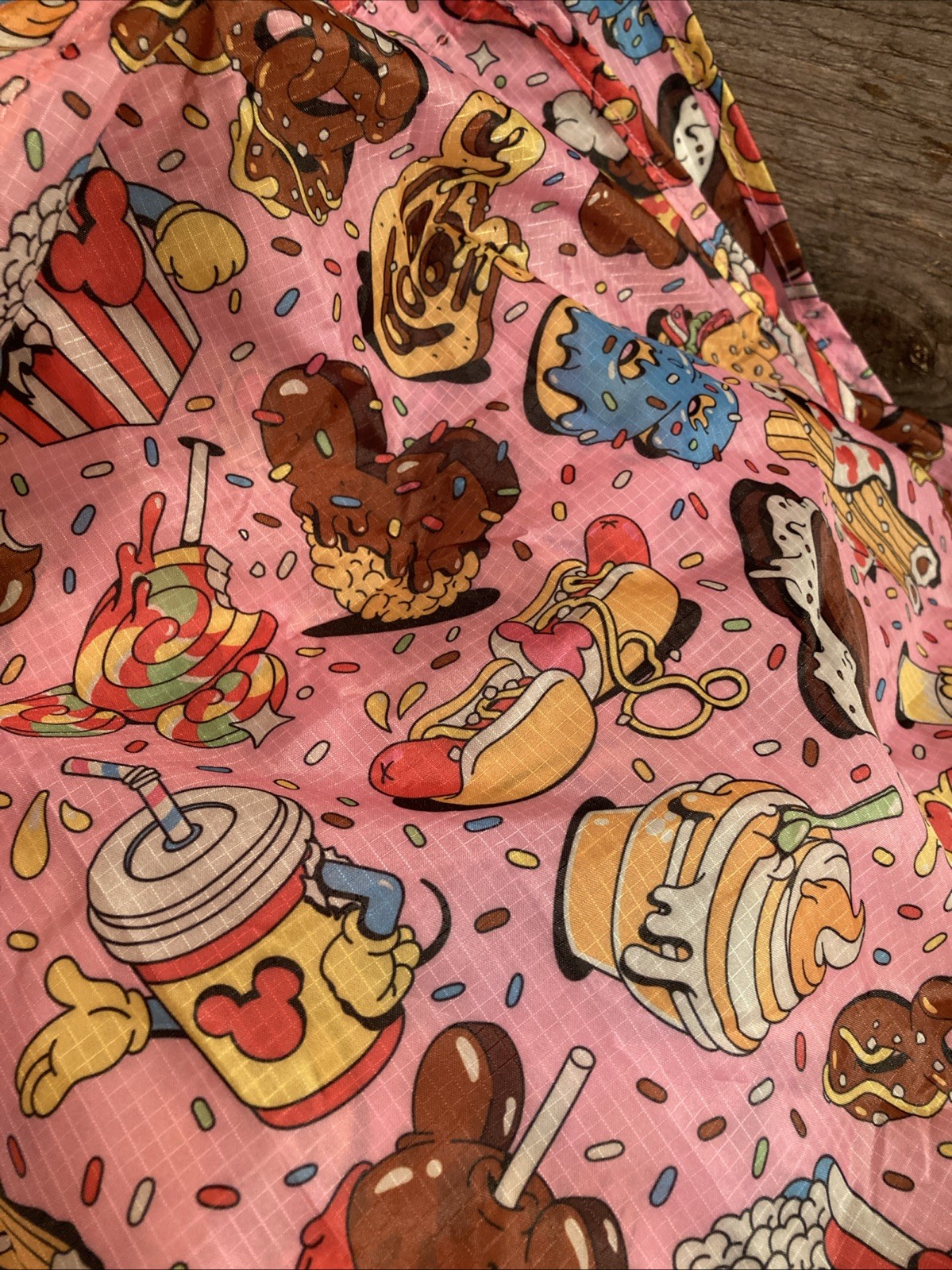 Disney Parks Packable Tote & Holder 2025 Mickey Mouse Snacks Donuts Delights NWT