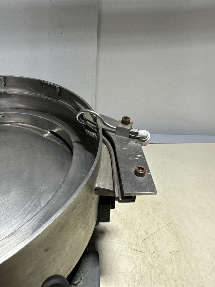 Hendricks Engineering 10” Vibratory Bowl Feeder 115V ~ Warranty