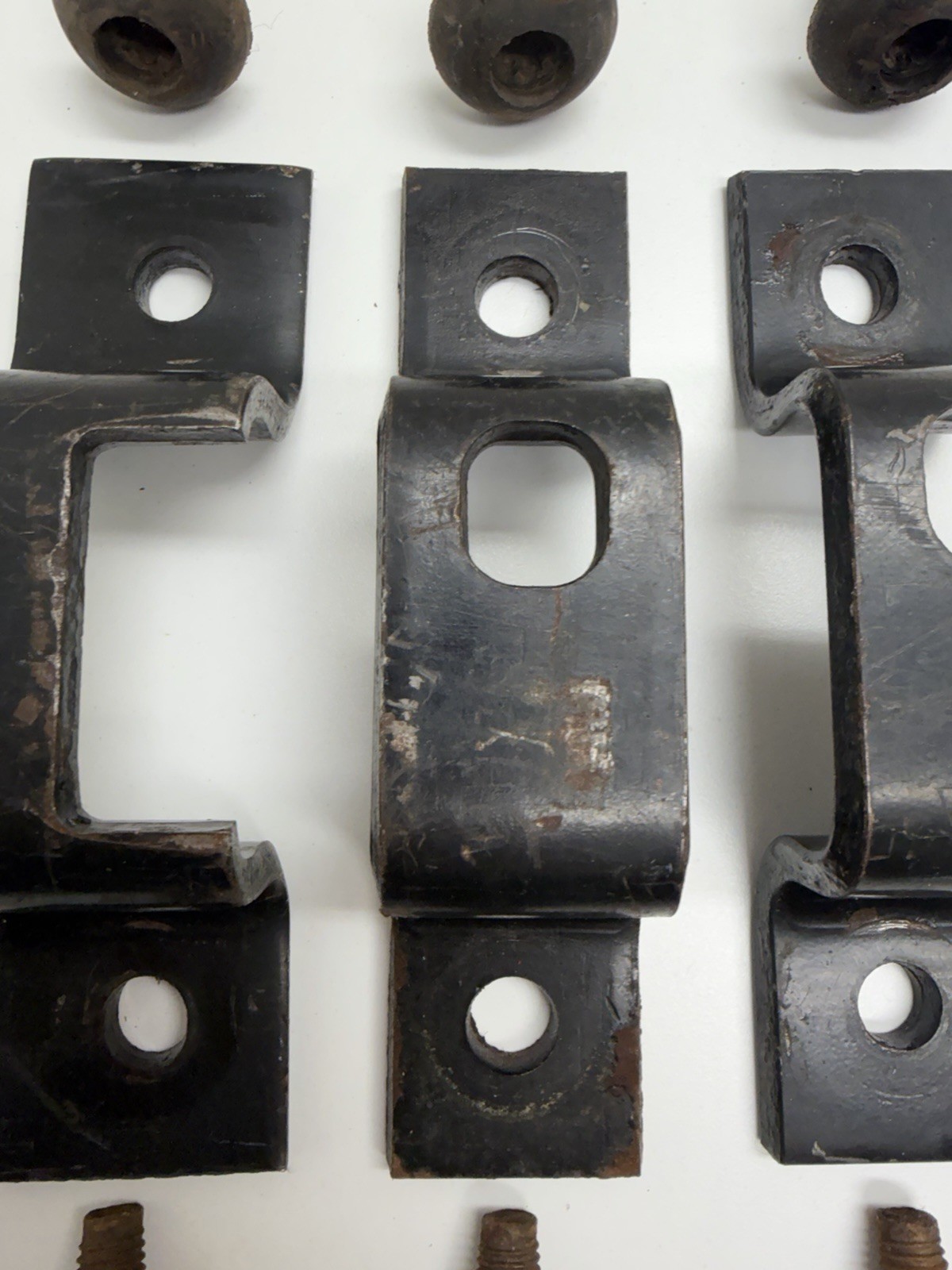 92 - 07 FORD VAN ECONOLINE E SERIES CLUB WAGON BENCH SEAT MOUNTING BRACKETS B40