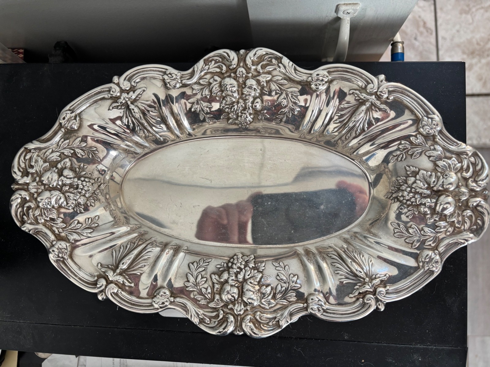 Sterling Silver High Relief Gorgeus Bowl 432 Grams