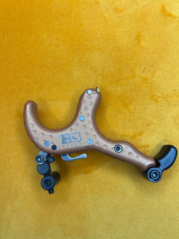 B3 Archery Thumb Button Release, new in box