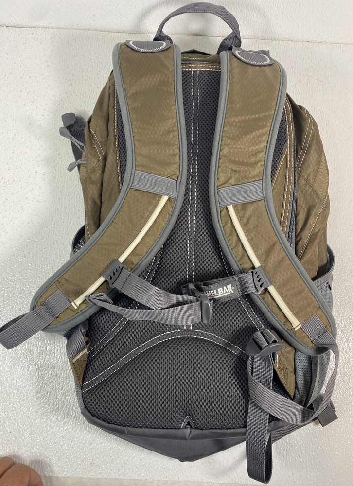 Camelback Hydration Backpack. Ripstop nylon, 70 ounce Bladder Camping Hiking