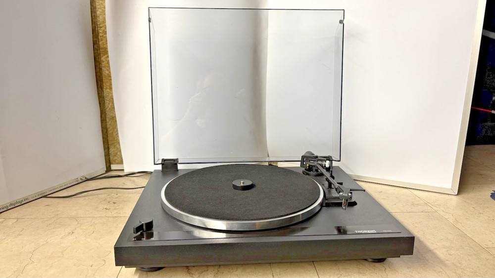 Thorens TD190 Automatic Stereo Turntable *Very Good!*