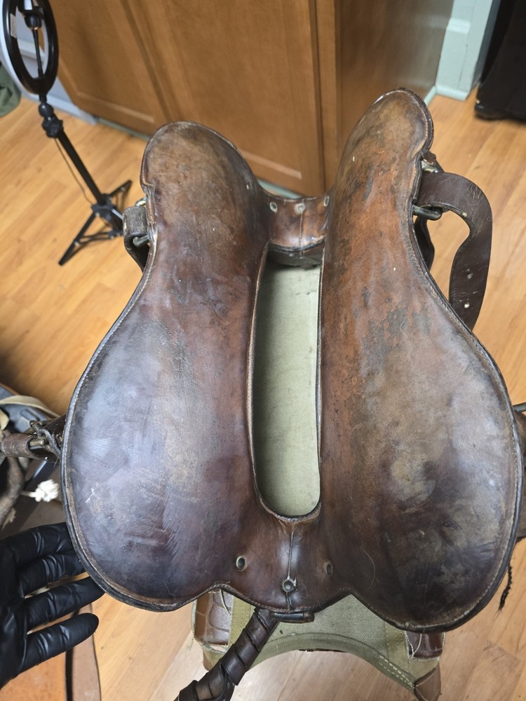 US Cavalry M1904 McClellan Saddle Marked JCH,LEW