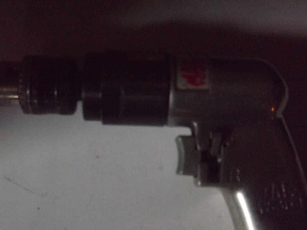 New Mac Tools 3/8" Reversible Drill AD540
