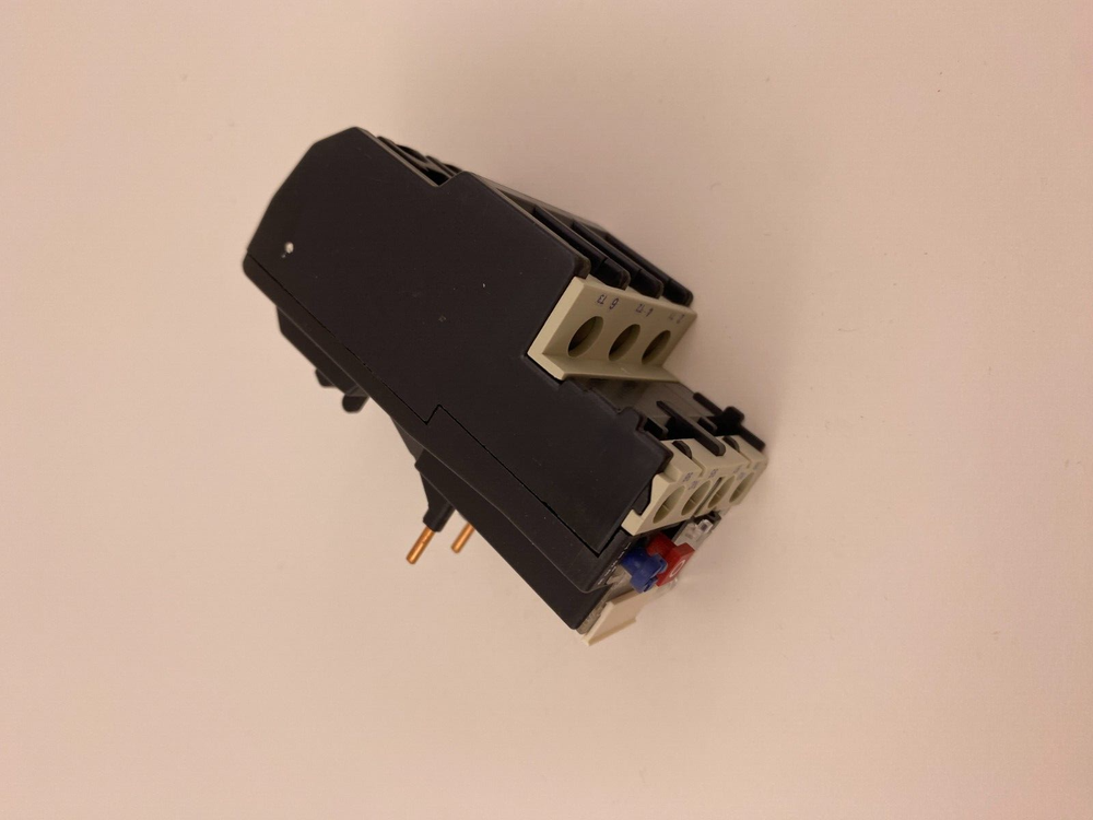 Telemecanique LR2D1314 Solid State Overload Relay, 10A,Use with LC1D/LC2D