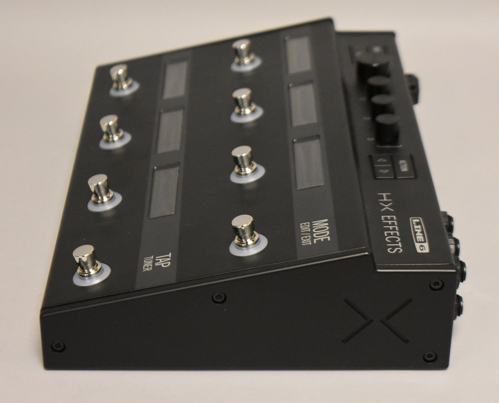 Line 6 HX Effects Multi-Effects Pedal w/BOX