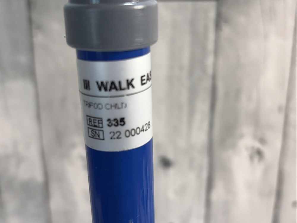 WalkEasy Pediatric Tripod Cane