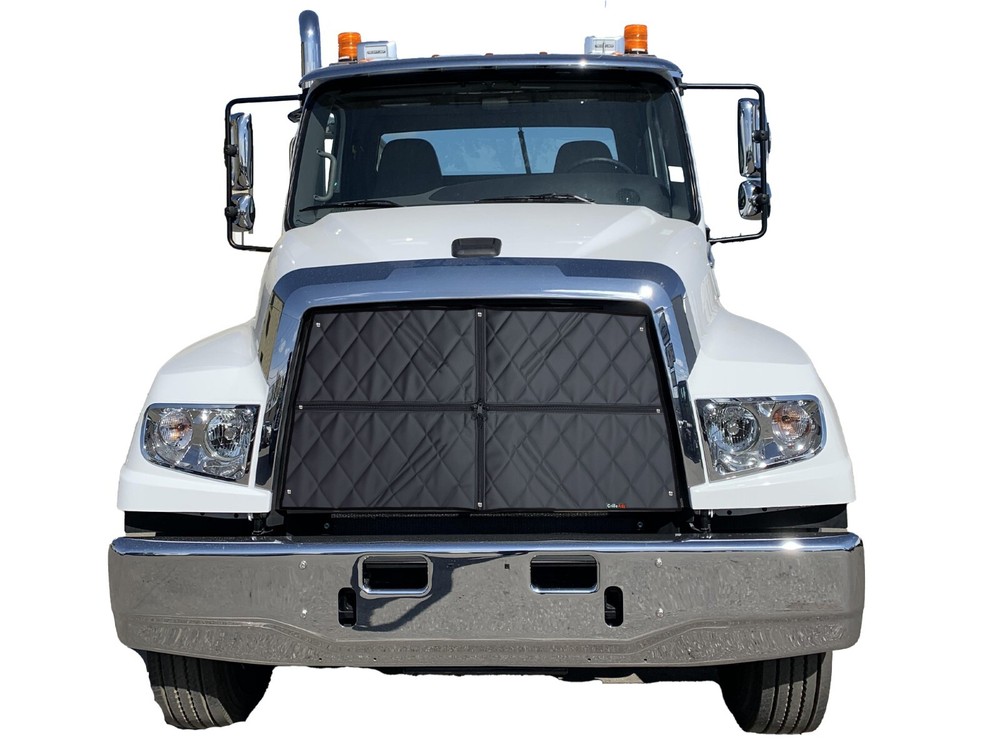 Freightliner 114 SD Premium Quilted Winter Front