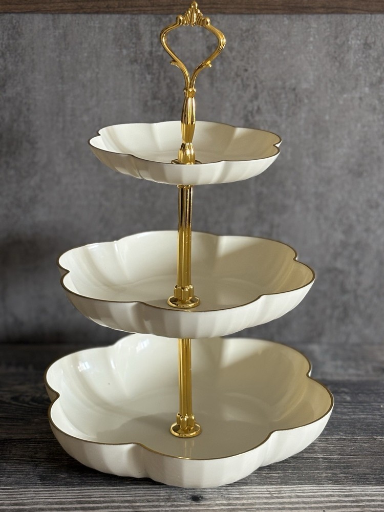 3 Tier Cupcake Stand Holder, Plastic Cup Cake Stand NEW