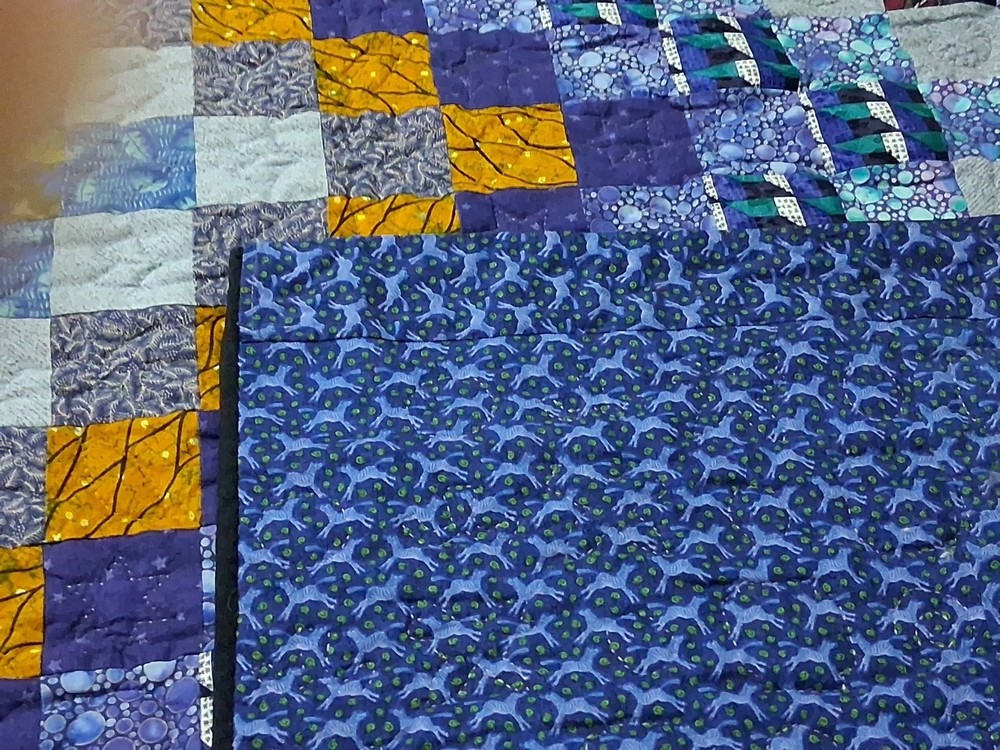 Patchwork Quilt Modern Fabrics Machine Pieced, Hand Stitched/Quilted 65"x100"