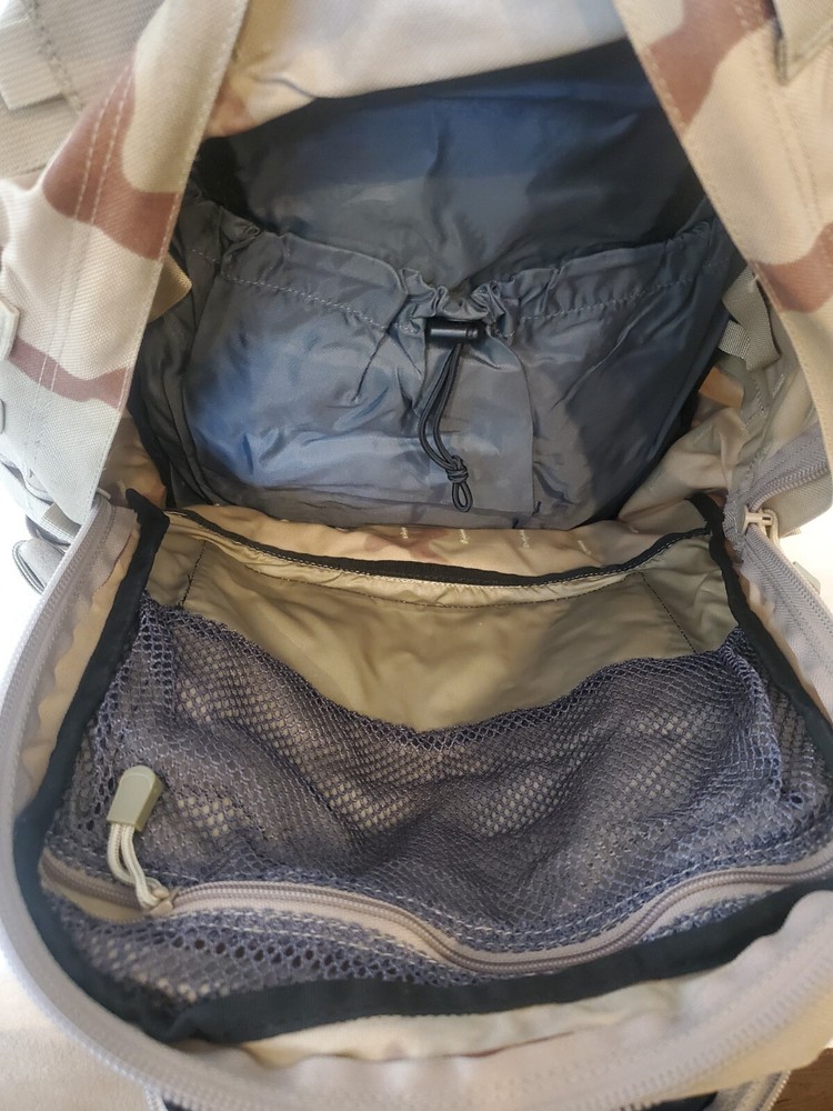 CAMELBAK Maximum Gear Motherlode Hydration Backpack Camouflage W/ Bladder