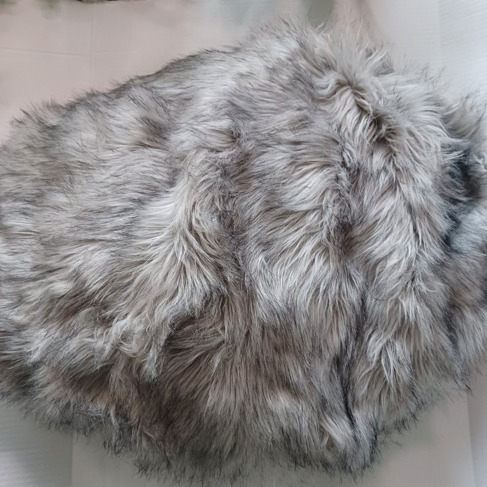 Pottery Barn Teen Himalayan Faux Fur Bean Bag Cover Marketing Sample Nickel Gray