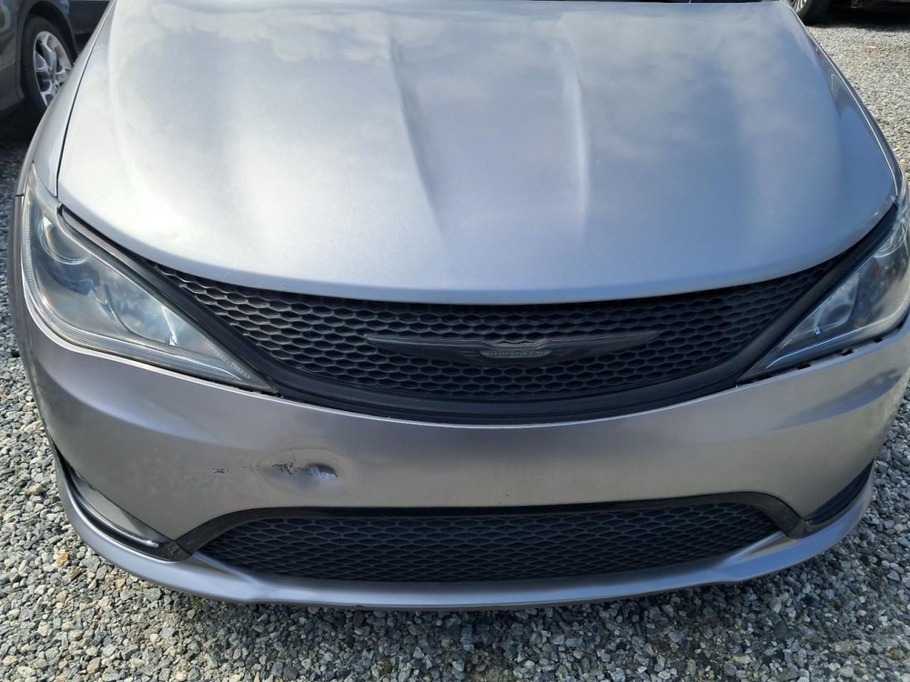 PACIFICA 2018 Glove Box 4781603