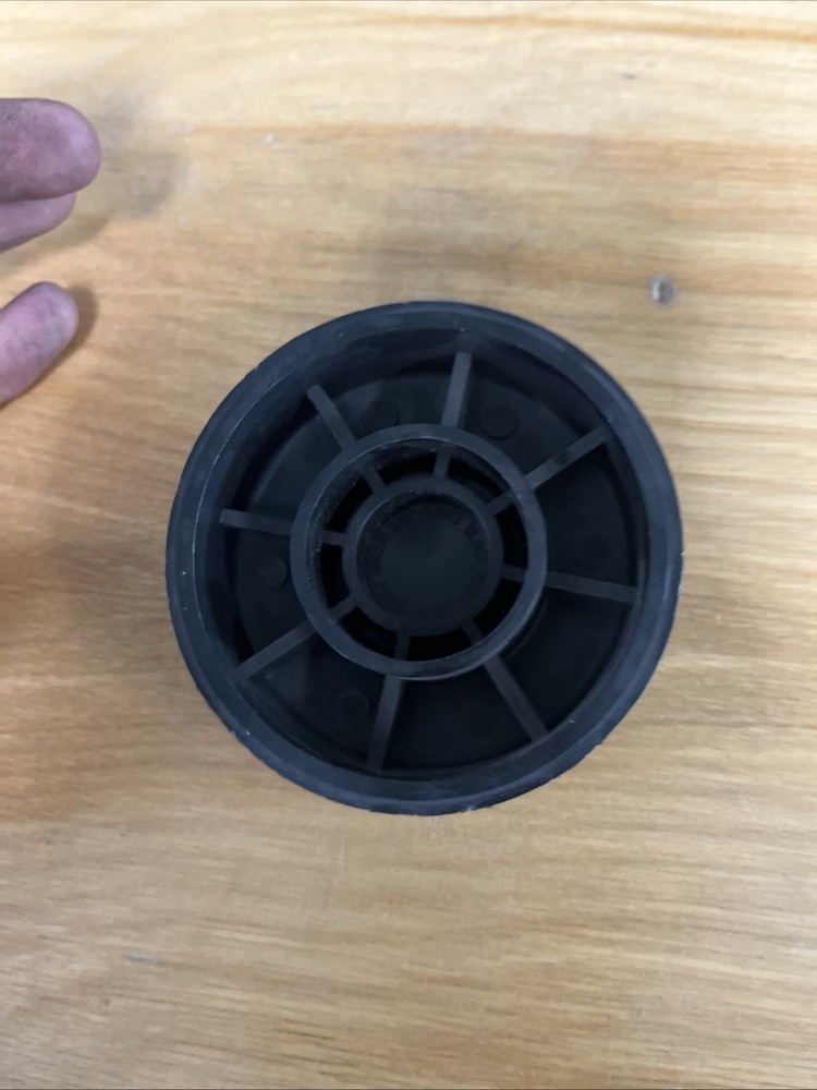 Genuine Echo Kioritz Replacement Part Release Button 207378 NOS OEM