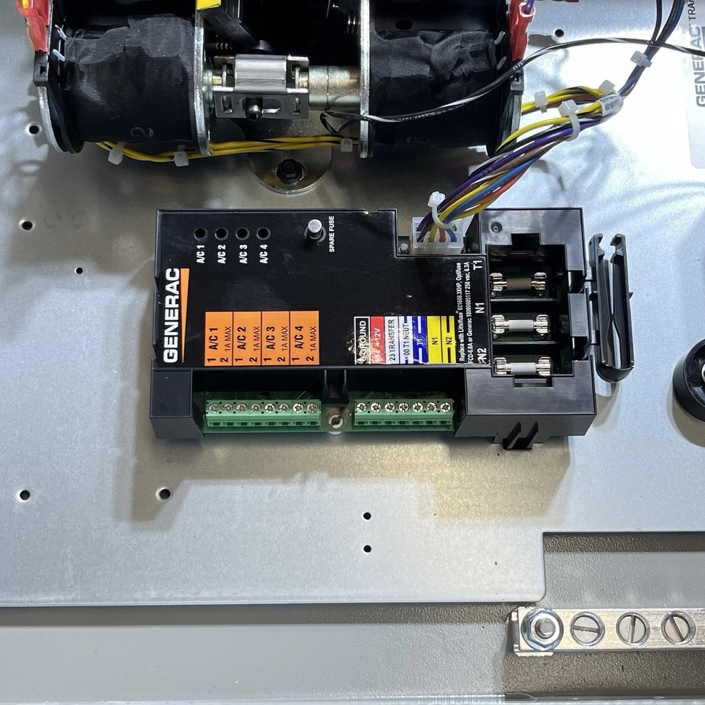 Generac RXSC200A3 Non-Service Rated 200 Amp Automatic Transfer Switch