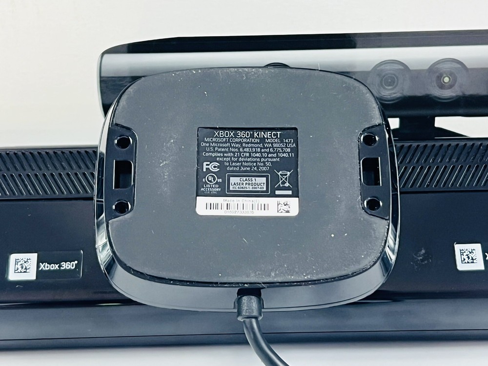 OEM Microsoft Kinect Motion Sensor Camera With Box & Manual 360 model 1473