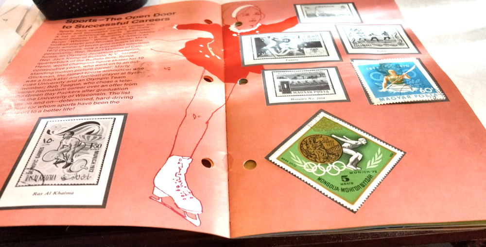THE WORLD OF SPORTS STAMP ALBUM 1974 USPS COUNTRY & OLYMPICS STAMPS INCLUDED