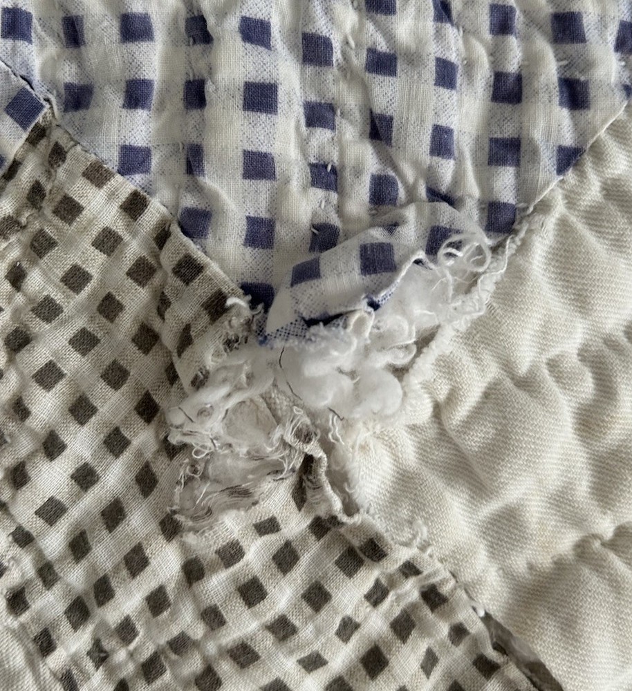 Vtg 1950’s Handmade Patchwork Quilt