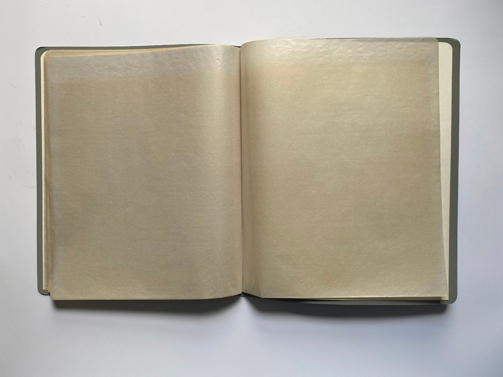 VINTAGE HARCO MINT SHEET FILE - CAPACITY 14 PAGES 3 POCKETS 11.5" x 9.5"