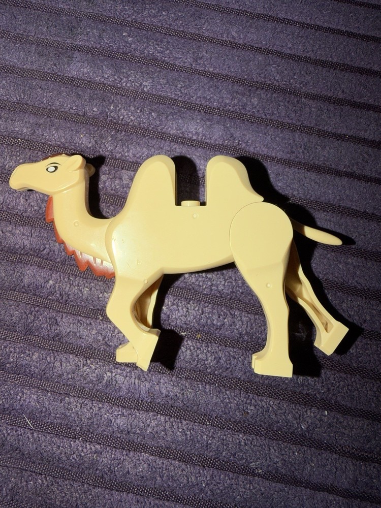 Tan Camel Figure #00