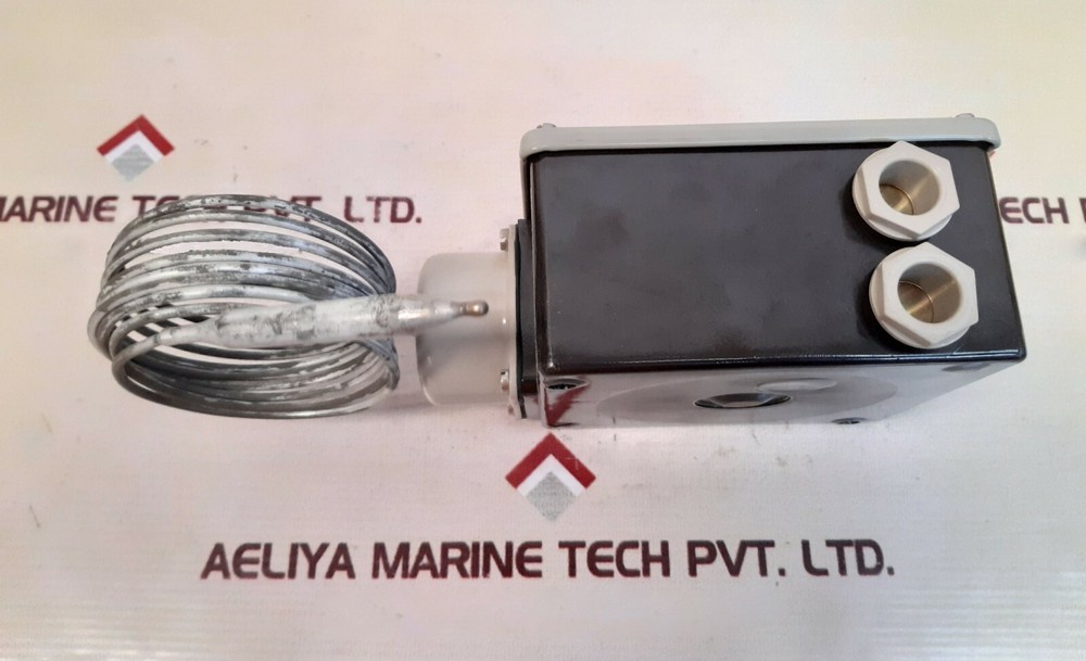 Danfoss 17-5003 temperature controller