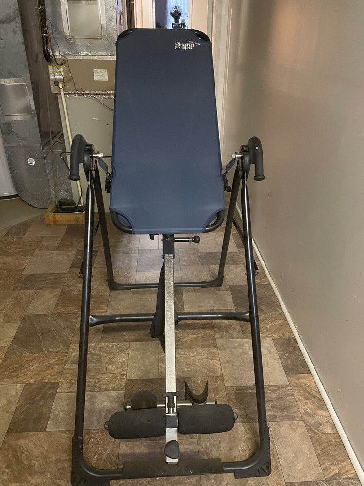 Teeter hang ups F7000 inversion table used