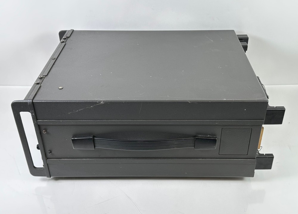 Motorola R2008D Communications System Analyzer