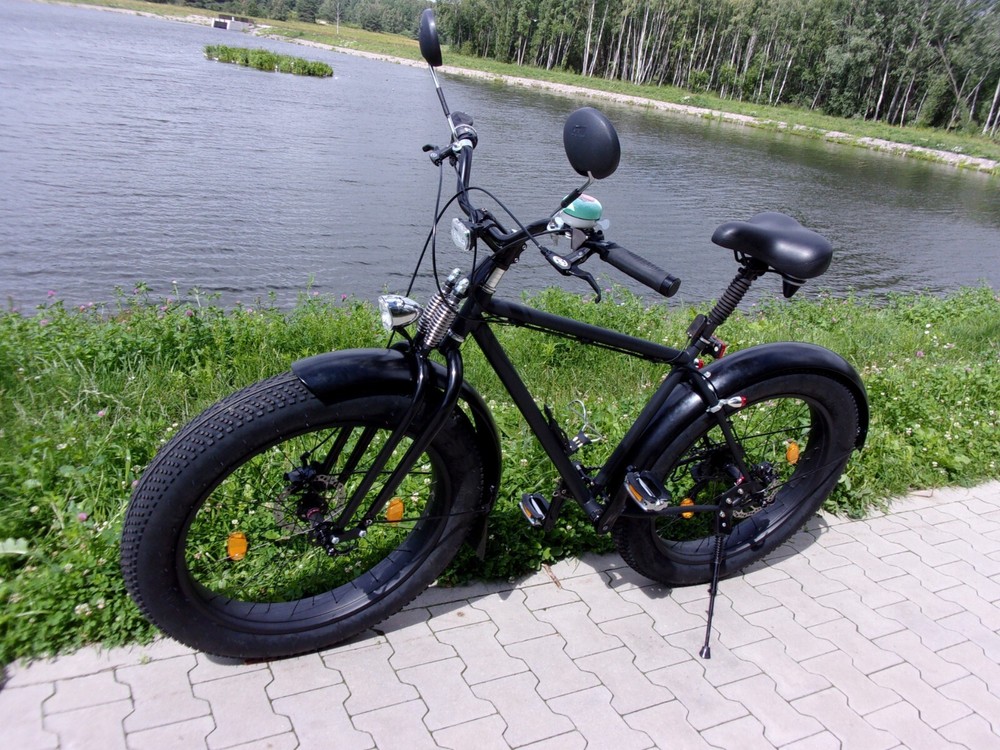 Monark Mega Springer Fork 1 1/8 Tapered (FORK ONLY)
