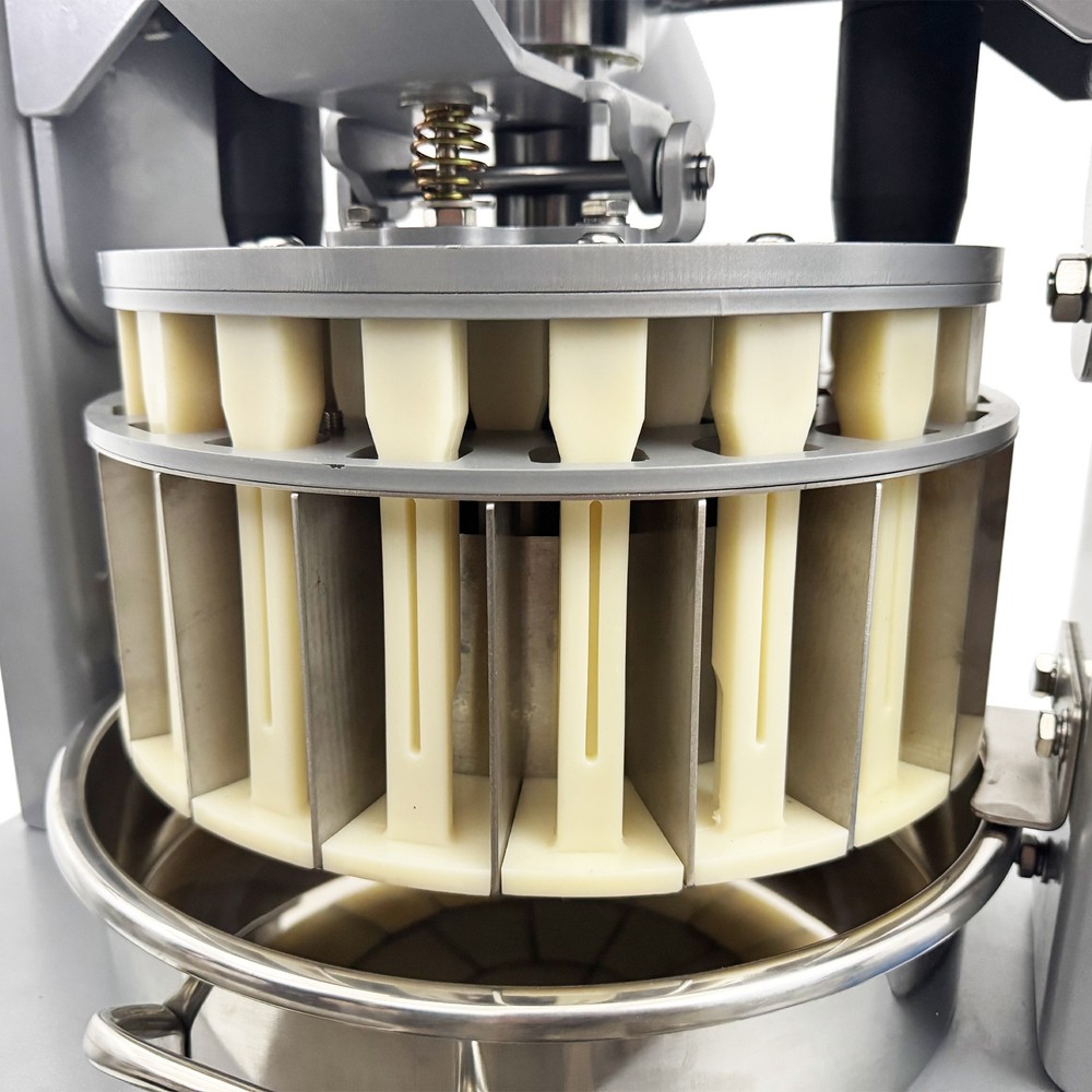 Manual Dough Divider Dough Cutter Commercial Bakery Dough Processing Machine