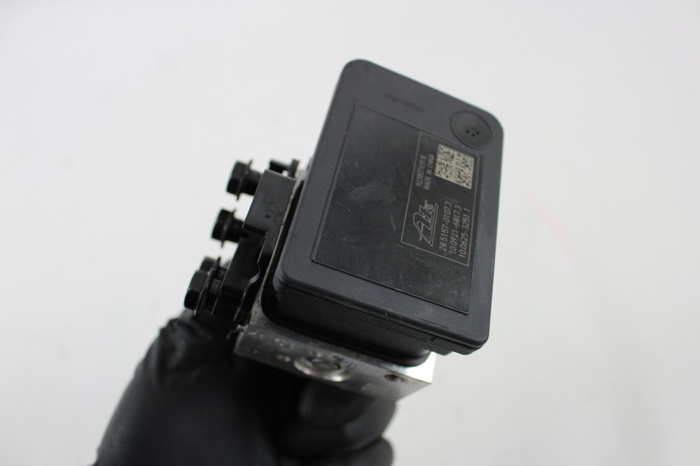 2025 25 Triumph Daytona 660 Abs Control Module Pump