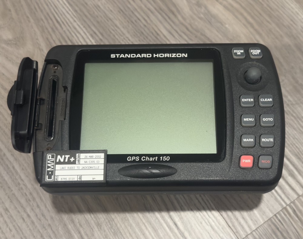 Standard Horizon GPS Chart CP150 Chartplotter