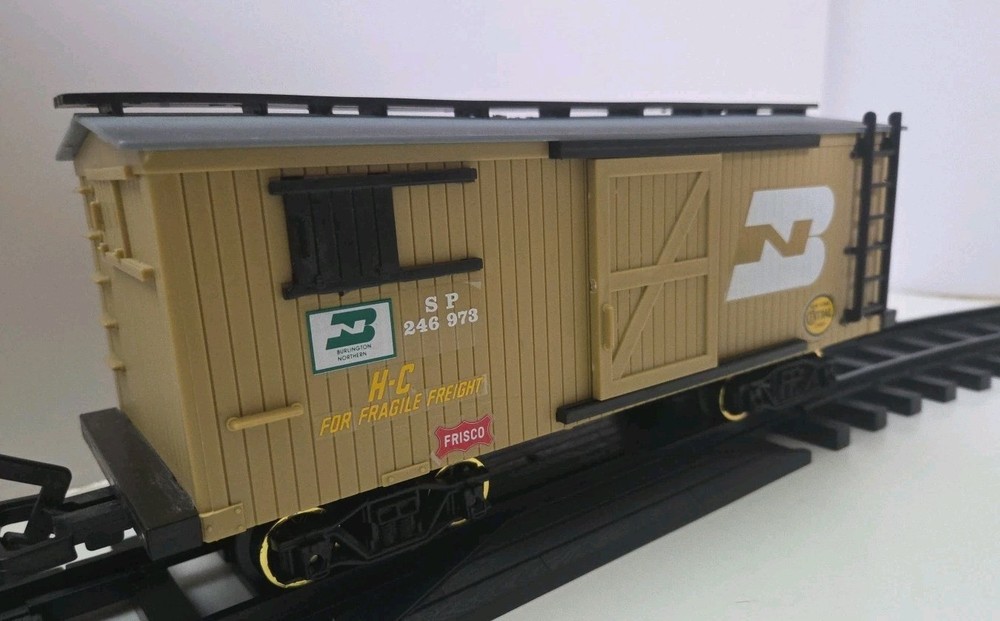 Vintage 1989 New Bright Gold Rush Express Train Set Complete Working