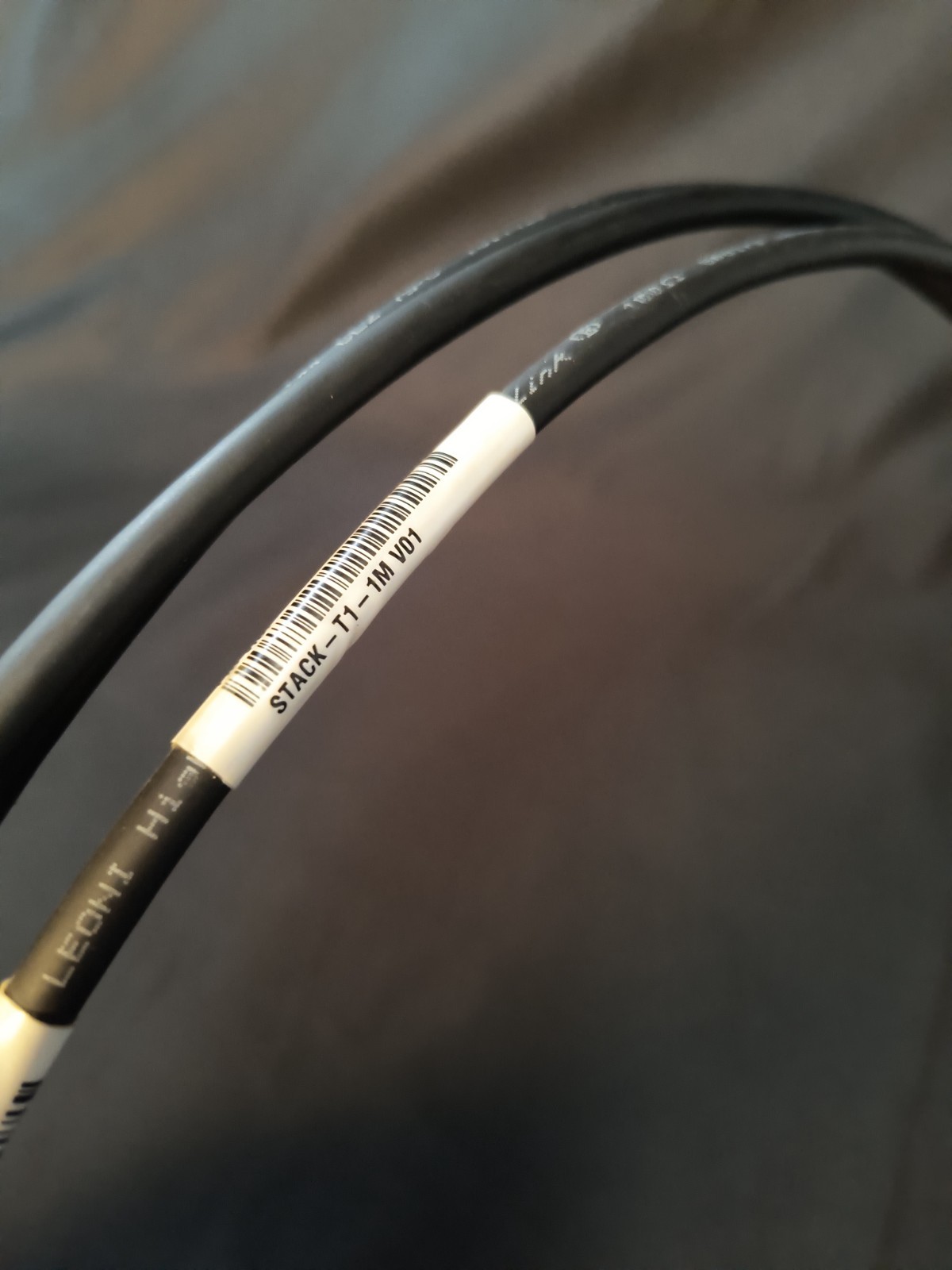 Cisco STACK-T1-1M V01 Stacking Cable 800-40404-01 for 3850 Series