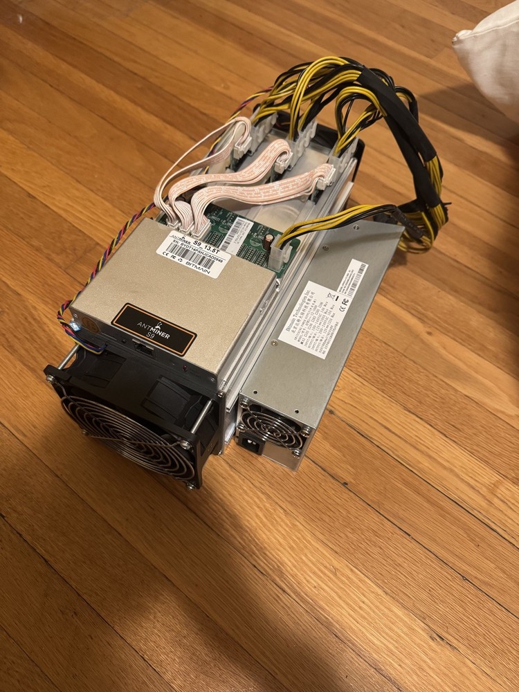 Bitmain antminer S9 bitcoin miner